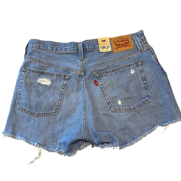 NEW Levi’s 501 High Rise Distressed Denim Shorts Sz 30 - Picture 7 of 16